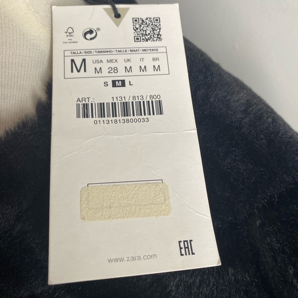 Zara Faux Fur Quilted Black Pullover - Picture 6 of 16